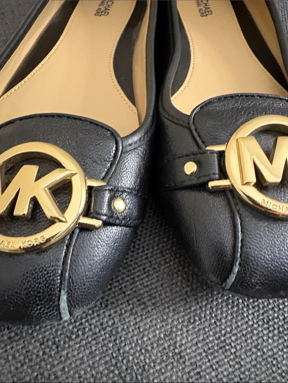 Women’s Michael Kors Black Flats Size 8.5 - Picture 2 of 8